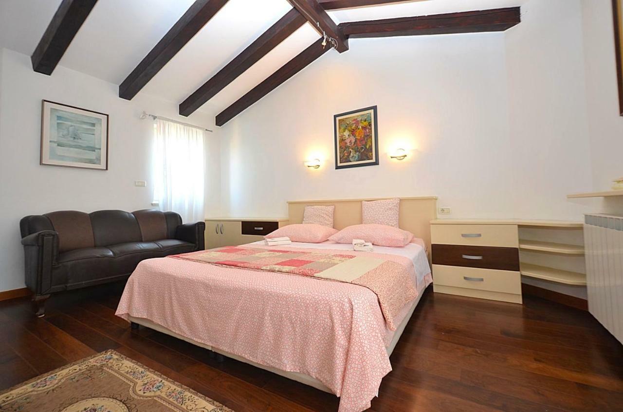 Holiday Home Sverko Novigrad Istria エクステリア 写真
