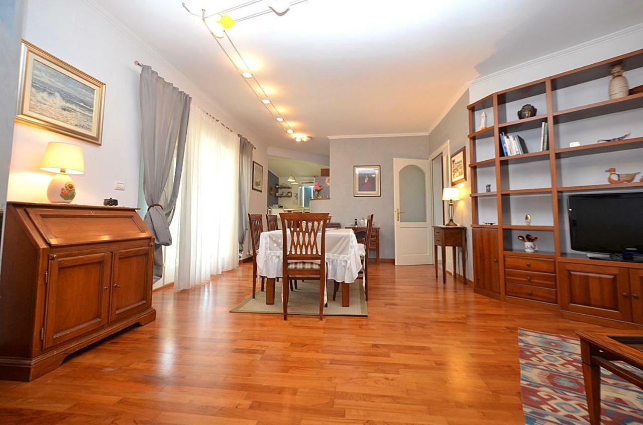 Holiday Home Sverko Novigrad Istria エクステリア 写真